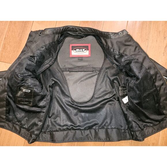 Bilt Women's Leather Padded Biker Motorcycle Jacket Size Large - Picture 13 of 16